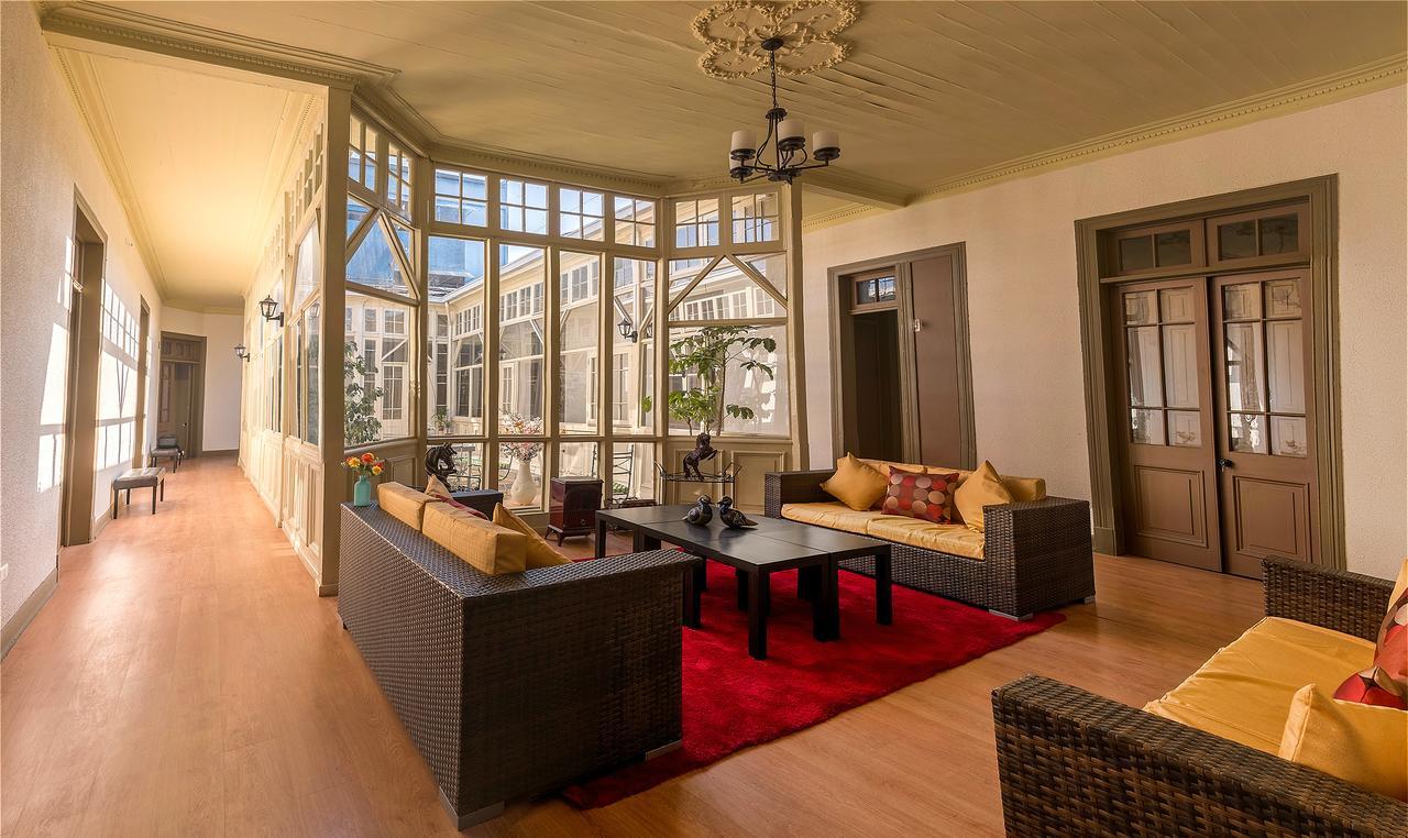Hotel Sierra Bella Santiago Dış mekan fotoğraf