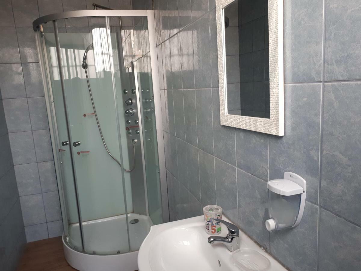 Hotel Sierra Bella Santiago Dış mekan fotoğraf